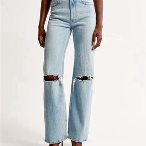 Abercrombie 90s Relaxed High Rise Jeans in short